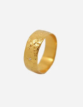 Load image into Gallery viewer, Over the Clouds Ring with Diamond Star, Gold
