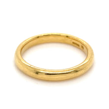Load image into Gallery viewer, 22ct Yellow Gold Wedding Ring
