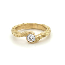 Load image into Gallery viewer, 18ct Yellow Gold, 0.30ct F Si1 Diamond Crossover Ring
