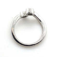 Load image into Gallery viewer, Platinum Crossover 0.30ct Diamond Ring
