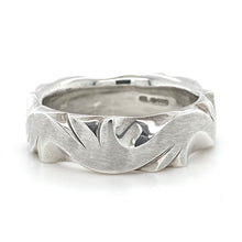 Load image into Gallery viewer, Silver Vine Ring
