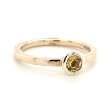 Load image into Gallery viewer, 9ct White &amp; Yellow Gold Citrine Ring
