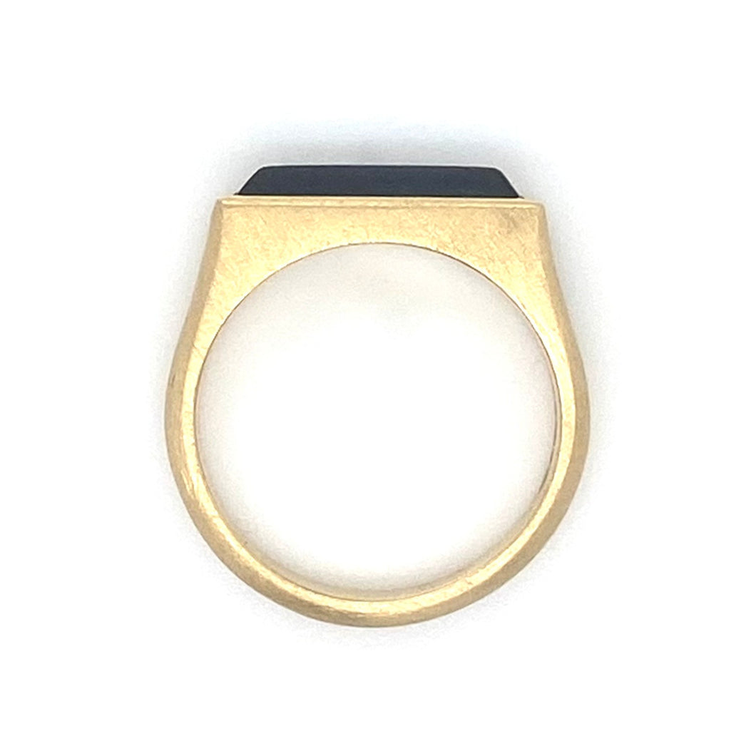 18ct Yellow Gold 1.17ct Sapphire Ring