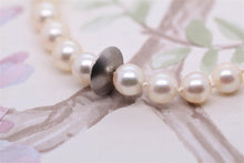 Load image into Gallery viewer, 18ct White Gold, Freshwater White Pearl Necklace
