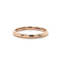 Load image into Gallery viewer, 18ct Red Gold, 2mm Traditional Court Wedding Ring

