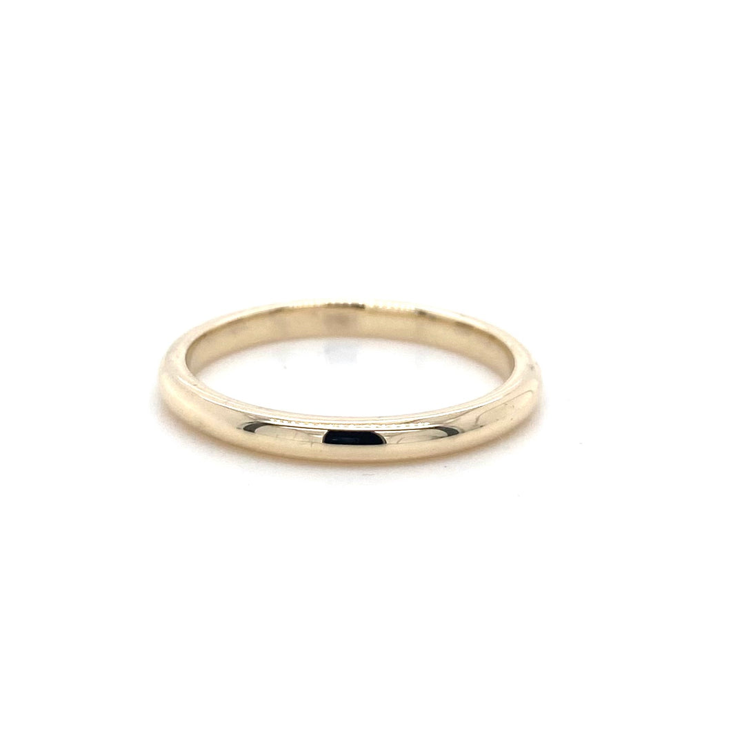 9ct Yellow Gold, 2mm Traditional Court Wedding Ring