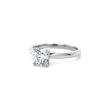 Load image into Gallery viewer, Platinum, 1.01ct D Si1 Diamond Ring
