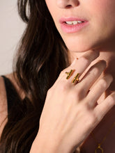 Load image into Gallery viewer, T-Bar Adjustable Ring, Gold
