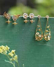 Load image into Gallery viewer, Daisy Stud Earrings with Teeny Tiny Bee Drops, Silver &amp; Gold
