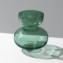 Load image into Gallery viewer, Alfredo Vase Light Green
