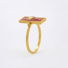 Load image into Gallery viewer, Tiny Friends Flamingo Cameo Ring, Gold
