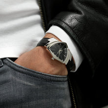 Load image into Gallery viewer, Ventura Quartz 32.3mm, Black Dial &amp; Leather Strap
