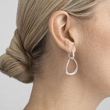 Load image into Gallery viewer, Offspring Interlocked Earrings, Silver
