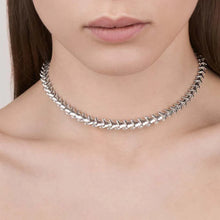 Load image into Gallery viewer, Serpent&#39;s Trace Choker, Silver
