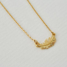 Load image into Gallery viewer, In-Line Plume Necklace, 18ct Gold
