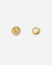 Load image into Gallery viewer, Sun &amp; Moon Tiny Studs, Gold
